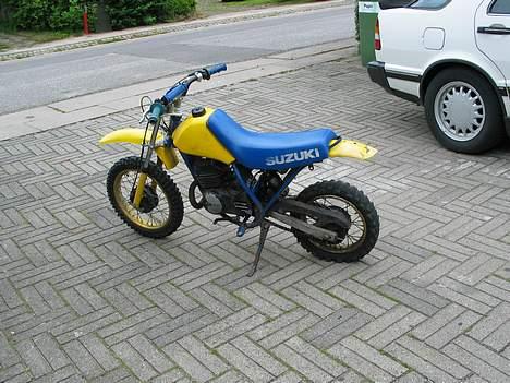 MiniBike Suzuki lav 80cc billede 1
