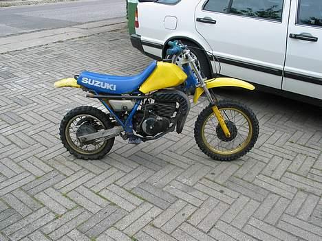 MiniBike Suzuki lav 80cc billede 3