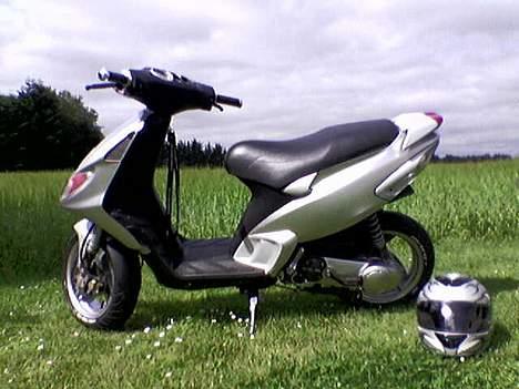Piaggio NRG MC3 **SOLGT** billede 1