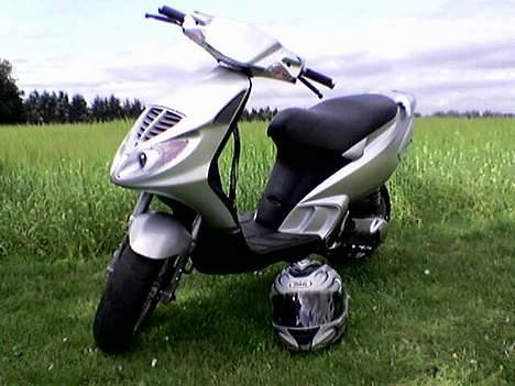 Piaggio NRG MC3 **SOLGT** billede 4