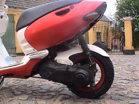 Aprilia Sonic (Total skadet) billede 7