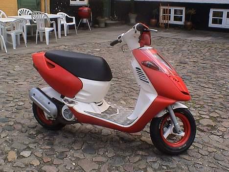 Aprilia Sonic (Total skadet) billede 8