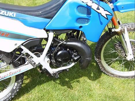 Suzuki RMX billede 7