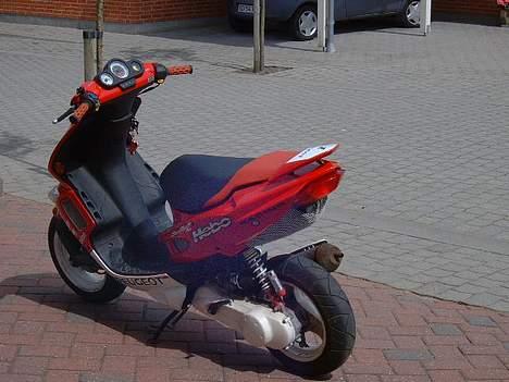 Peugeot speedfight - Skråt Bagfra billede 5