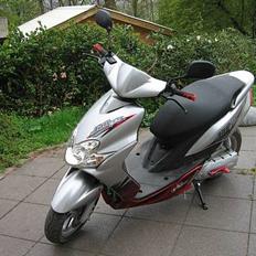 Yamaha Jog R (Solgt)