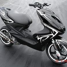 Yamaha Aerox