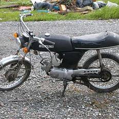 Suzuki k 50 solgt