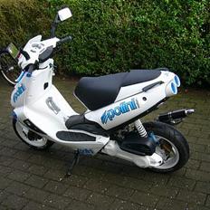 Aprilia Ditec SOLGT FOR 13000 :(