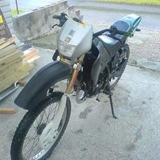 Suzuki RMX "endelig solgt"