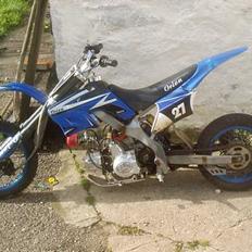 Honda crosser