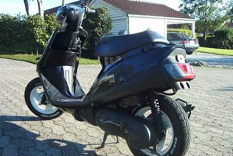 Yamaha jog *Solgt* billede 4