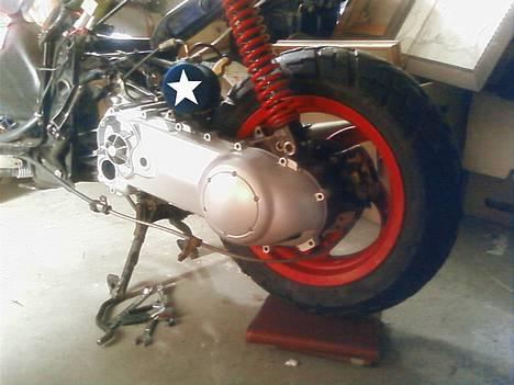 Gilera Runner Hiper2pro SOLGT - med det nymalede varioskjold billede 13