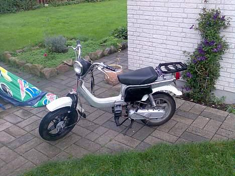 Suzuki FZ 50 (solgt) billede 2