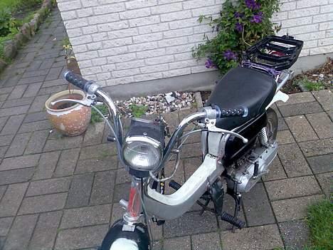Suzuki FZ 50 (solgt) billede 3