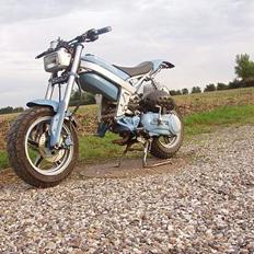 Suzuki Street Magic Solgt