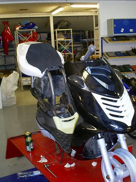 Aprilia Sonic SÐ LC til salg BYD - skum til sæde lavet :) næsten færdig  billede 5