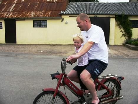 Puch Maxi P (solgt) - Vrooum....i tomgang rundt på vejen :-) billede 3