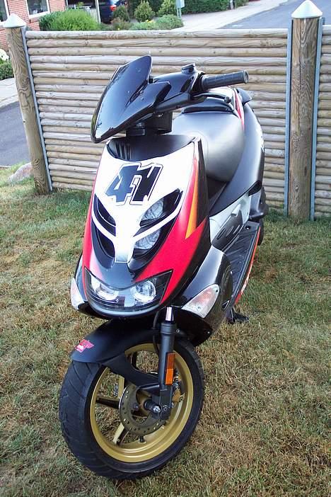 Aprilia              SR 50 Ditech - ingen risser!! billede 3