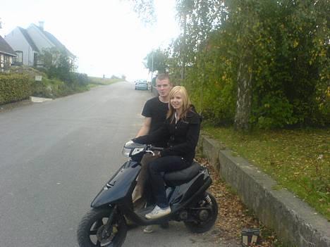 Yamaha JOG  BYttet ! - Mig og Kæresten  :) billede 4