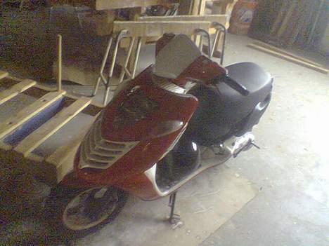 Aprilia sonic solgt - Med på job, man er vel tømrer billede 11