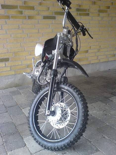 Honda Dirtbike 110cc [SOLGT] billede 1