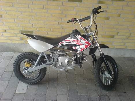 Honda Dirtbike 110cc [SOLGT] billede 3