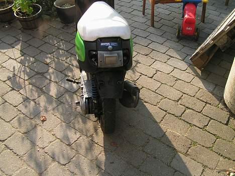 Yamaha jog s bytte med estilete billede 10