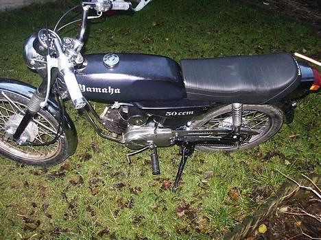 Yamaha ejer den ikke mere. - som den så ud, inden jeg blev træt af dens udseende, og gik i gang med et nyt billede 3