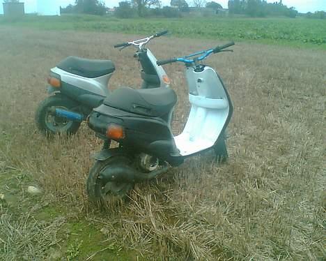 Piaggio zip solgt - mig og min fætters billede 12