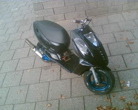 Aprilia Sonic  PK | 2005 Std sogt - 15/10 Man Kan Se Mange Ledniger , Fordi Der Manger BundSkjold  billede 2