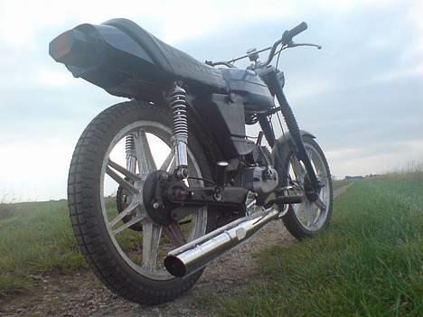 Puch Monza 3-gear "solgt" - Med alt monteret, dog med den gamle farve.. billede 10