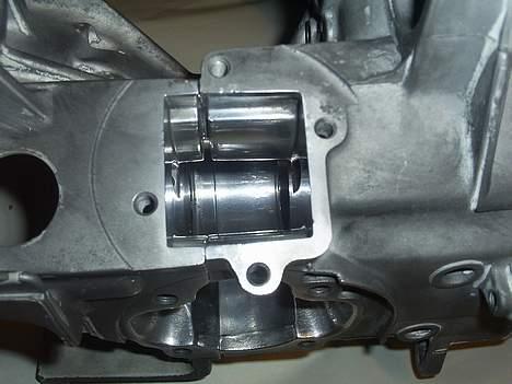 Aprilia (Projektbane) - 16 October 2006 Gik Jeg i gang med at fræse min blok og polere den billede 3