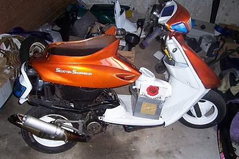 Yamaha Jog FS LC SOLGT!!! - Min bror´s Jog - gamle opsætning: Athena Racing, Malossi udstødning osv. :) billede 7