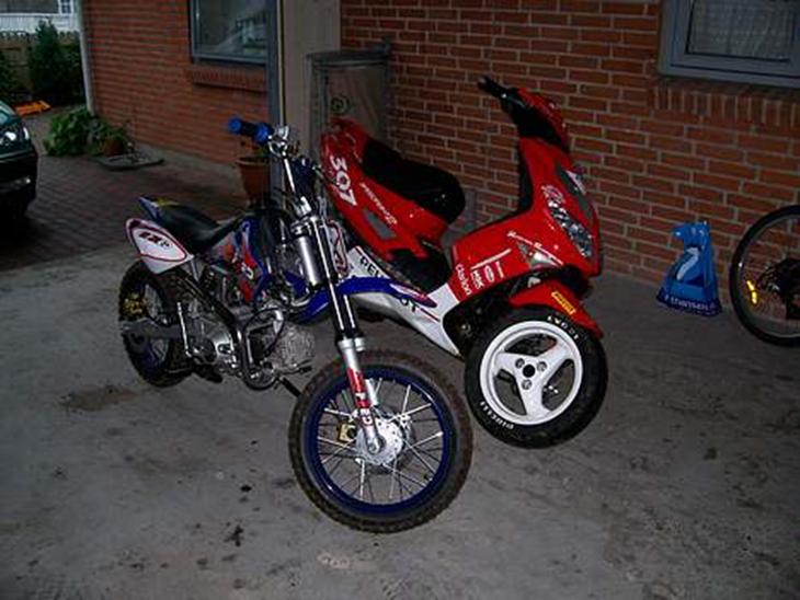 {{currentPhoto.altText}} billede {{currentPhoto.number}}