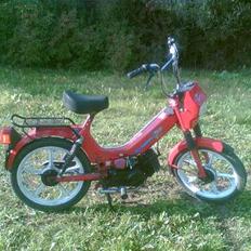 Tomos quadro solgt !