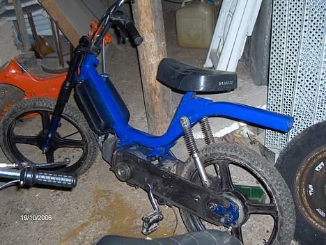 Vespa Bravo  Solgt billede 1