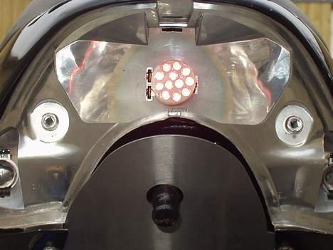 Aprilia Sonic PROJEKT - Diode baglygten, og man kan lige se Chrom pærene billede 18