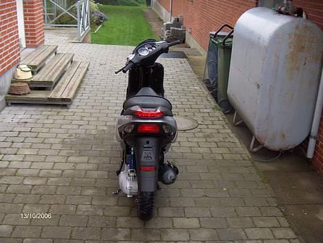 Piaggio NRG Mc3 DT (AC) SOLGT billede 2