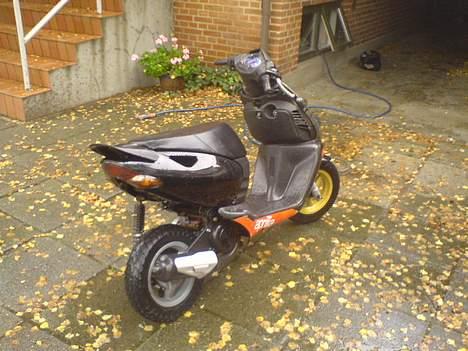 Aprilia Sonic SBK | Solgt - Jeg leger fotograf xD billede 9