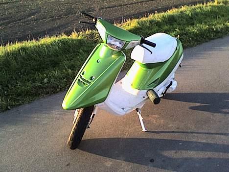 Yamaha <<jog>> SOLGT billede 1