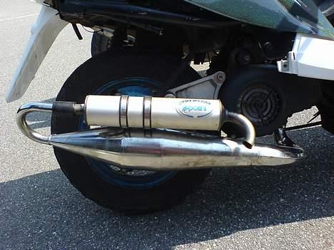 Yamaha JOG EVO LIQUID SILVER LAK billede 6