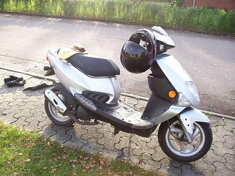 PGO dr.big   solgt billede 2