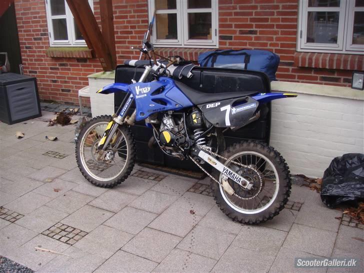 Yamaha Yamaha yz 85 03 - fra siden..  ser godt ud med blak sort.. billede 4