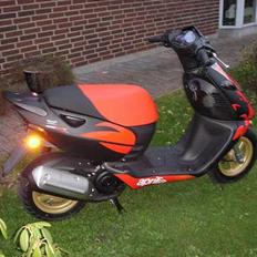 Aprilia Sonic  (Solgt)