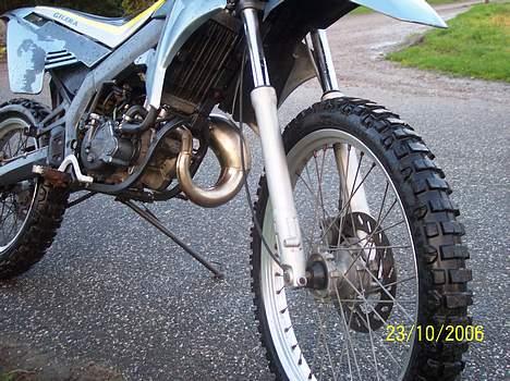 Puch Maxi k (Solgt) - Min Gilera RCR (Skjoldne er under behandling nu) For den var grimt malet synes jeg. billede 11