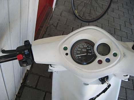 Yamaha Jog R- solgt for 5500 kr billede 11