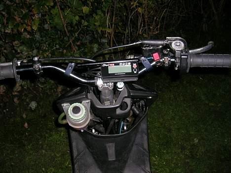 Yamaha Jog LC carbon teamspeed billede 11