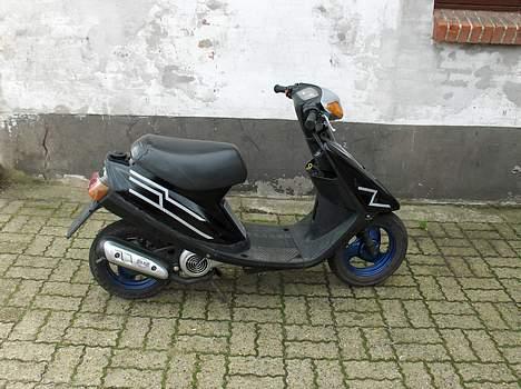 Yamaha jog as solgt billede 2