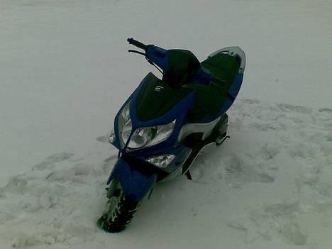 PGO g-max Solgt billede 3