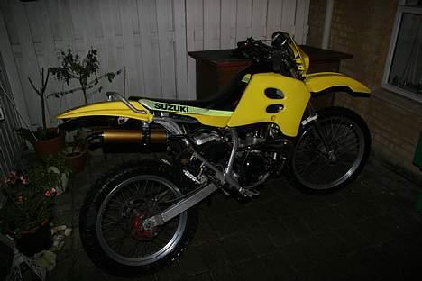Suzuki RMX billede 2